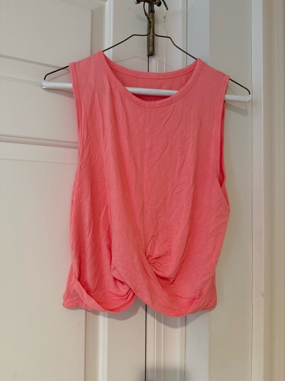 ALO TWISTED CROP TOP WIZE M